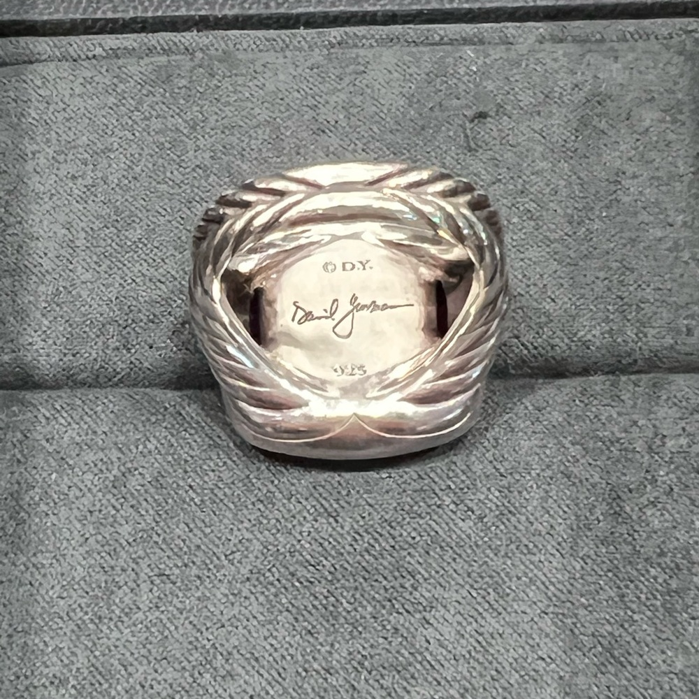 David Yurman Ring - Picture 4 of 9